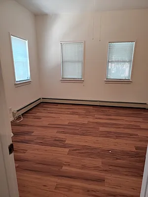 Rented by Astoria Park Realty Group Inc | media 8