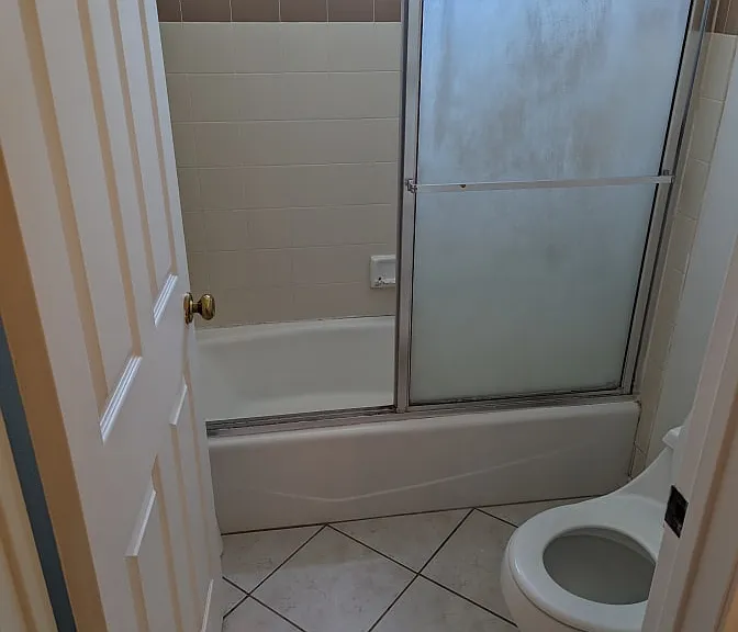 3155 Charlotte Ave — Photo 4