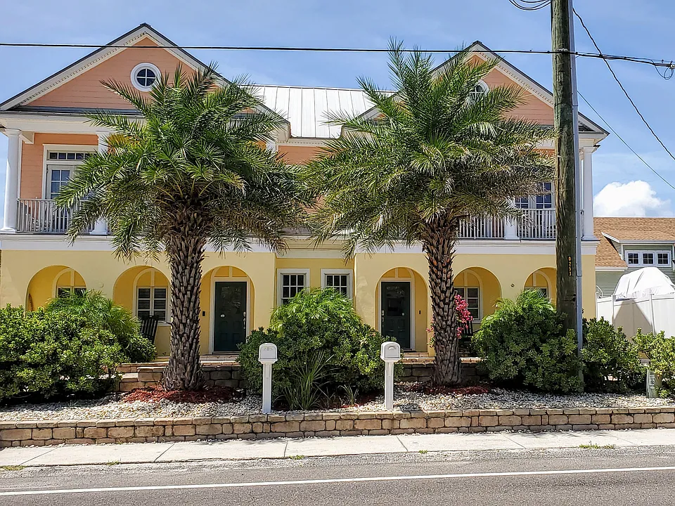 365 S Fletcher Ave