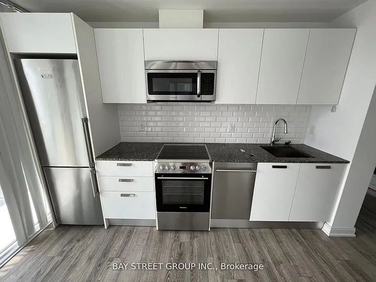 42 Charles St E #1704 — Photo 3
