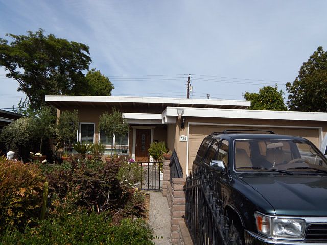 1st image of 725 Los Padres Blvd