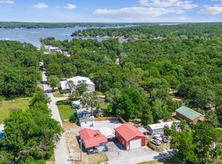 212 Harris Dr, Eucha, OK 74342