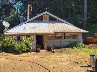 33750 Shimmins Ridge Rd, Willits, CA 95490