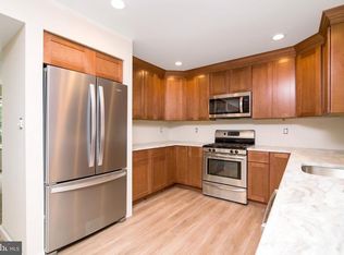 34 Fawnhollow Ct, Medford, NJ 08055