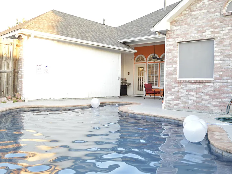 1029 E Grubb Dr — Photo 6