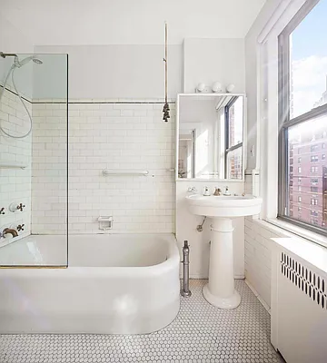 Sold by SERHANT. | media 19