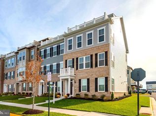 17235 Branched Oak Rd, Dumfries, VA 22026