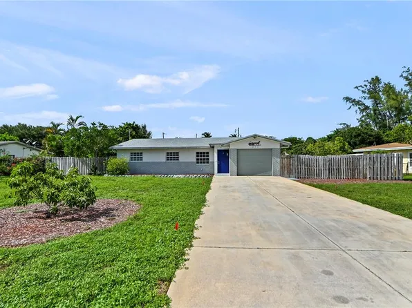 271 NW 35th St, Boca Raton, FL 33431