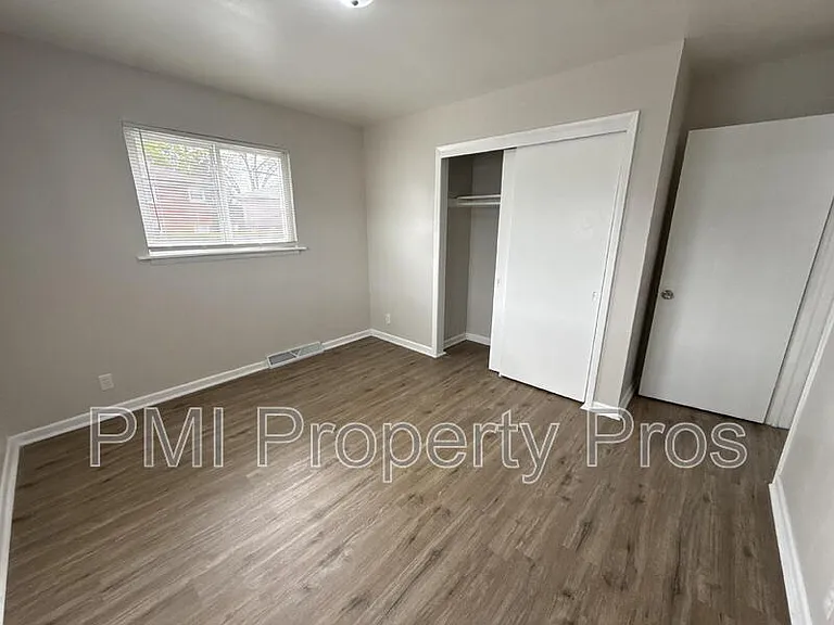 7701 W Hampton Ave #4 — Photo 15