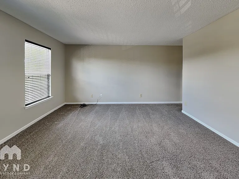 12632 Endurance Dr — Photo 7