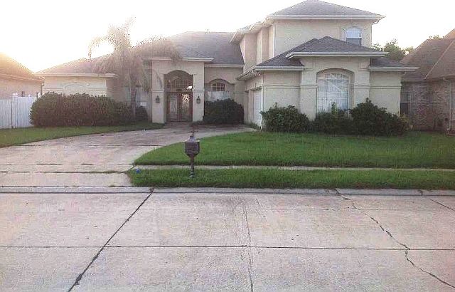 1st image of 11421 Melvin Pl