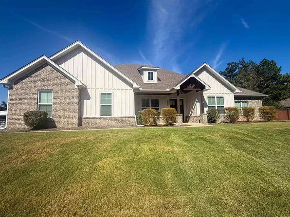 7032 Kasen Dr, Alexander, AR 72002