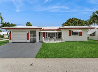 6813 NW 75th St, Tamarac, FL 33321