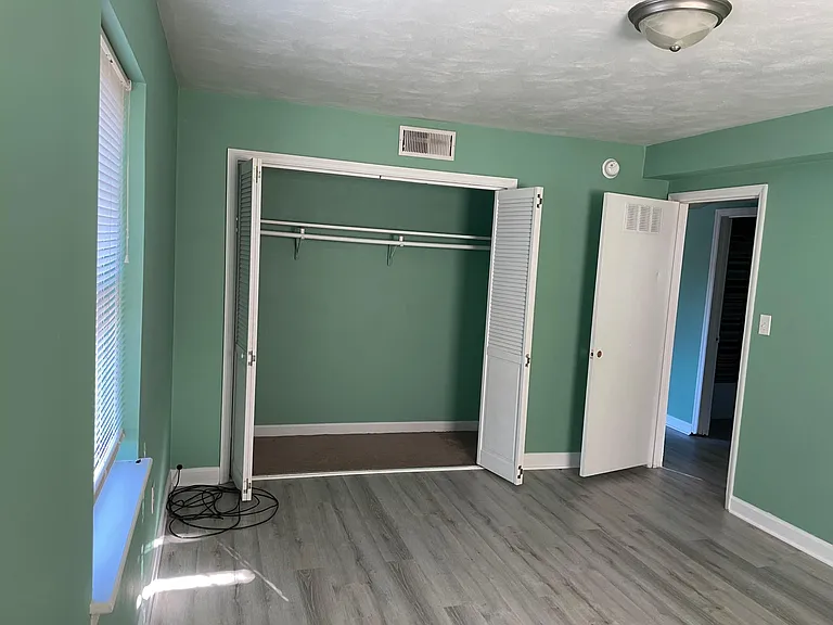 265 Dent St #3 — Photo 12