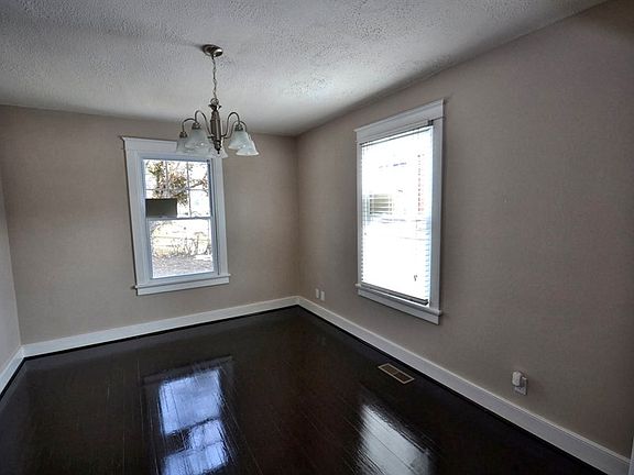 4th image of 3216 Q St