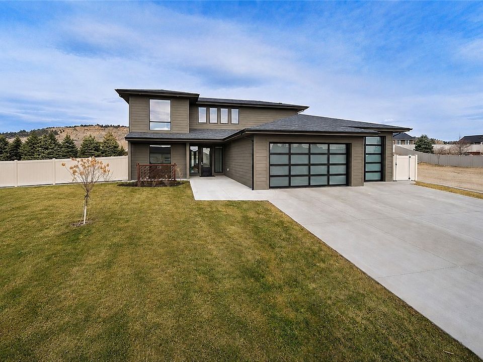 1st image of Zurich Ln