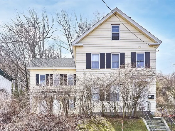 354 Kimball St, Fitchburg, MA 01420