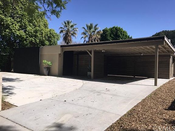 2nd image of 9414 Gothic Ave
