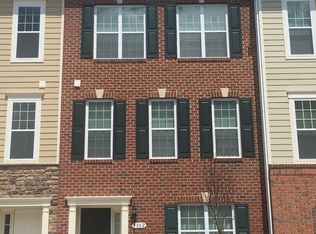 9802 Wood Glen Ter, Lanham, MD 20706