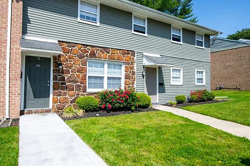 Vineland Village Apartment Homes Photo 1