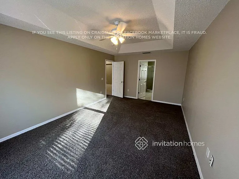 2759 Kingsdale Dr — Photo 5