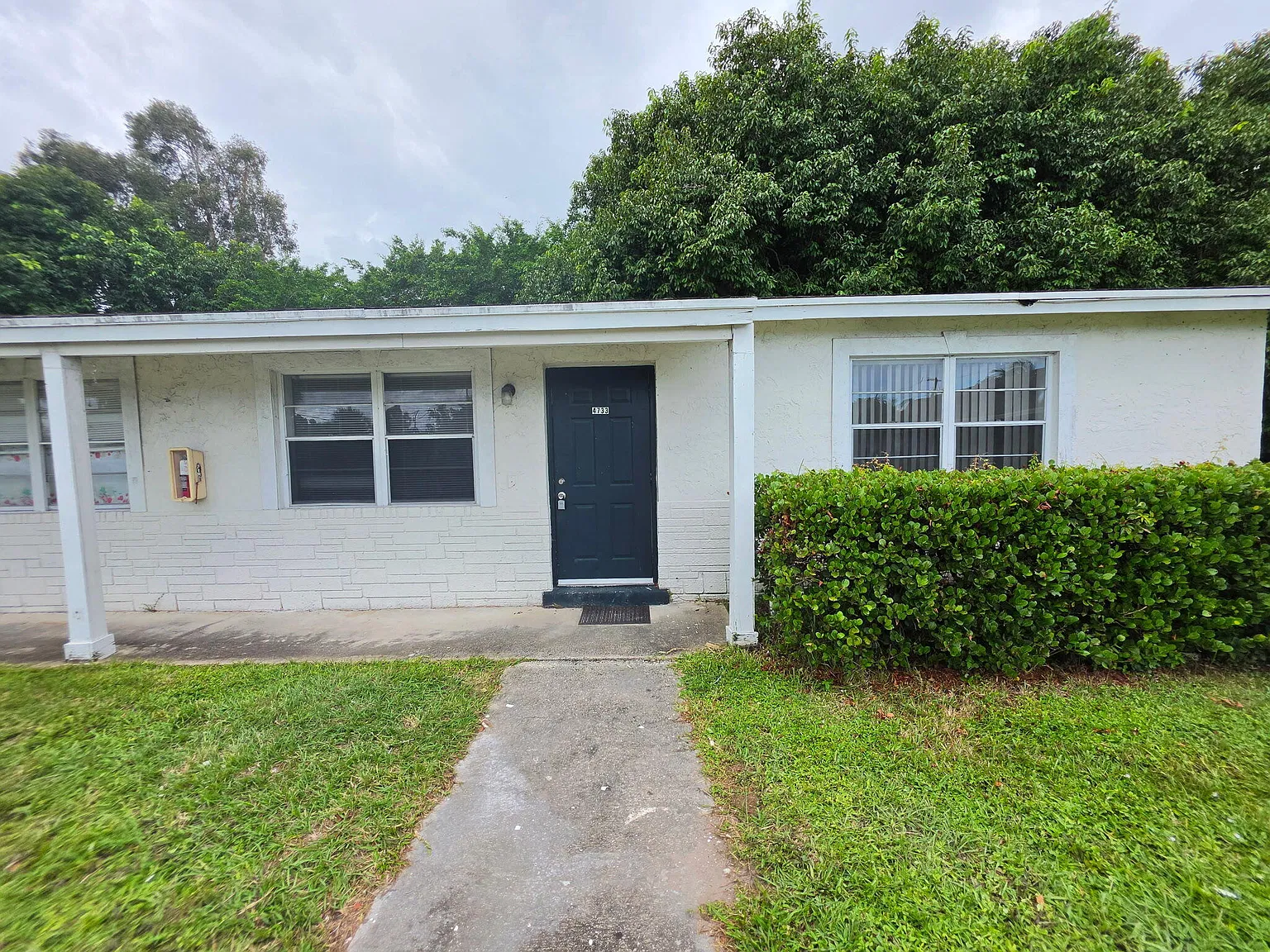2 bed, 1.0 bath, 933 sqft, $2,000 — Photo 2