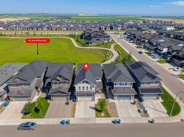 40 S Evansfield Mnr NW, Calgary, AB T3P 1J9