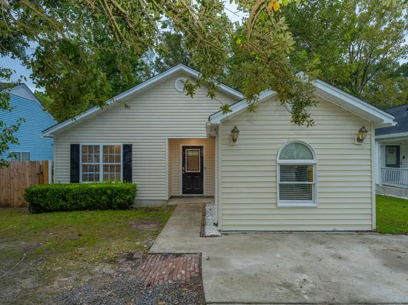 8134 Honeysuckle Lake Dr, North Charleston, SC 29420