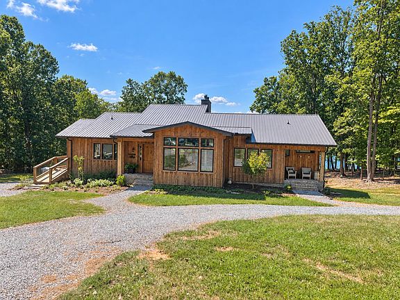 2nd image of 214 Saunders Point Rd