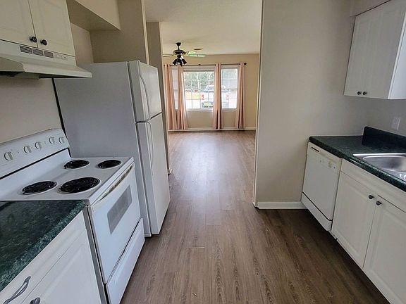 5th image of 165 Suttles Rd #A