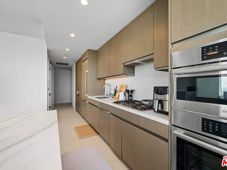 889 Francisco St #3603 — Photo 13