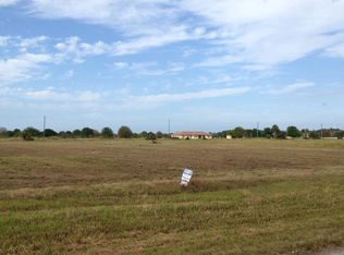 7280 6th St SW, Vero Beach, FL 32968
