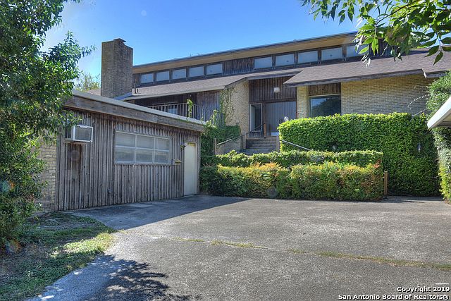 1st image of 6407 Laurelhill Dr