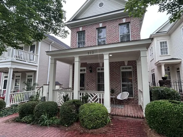 212 Village Walk Ln, Clemson, SC 29631