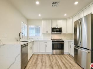 5248 1/2 Whitsett Ave, Valley Village, CA 91607
