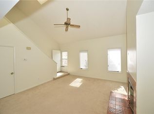 5664 Gates Landing Rd, Virginia Beach, VA 23464