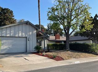 8575 Hydra Ln, San Diego, CA 92126