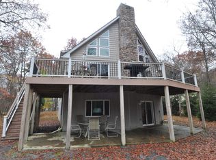 39 Eliot Ln, Albrightsville, PA 18210