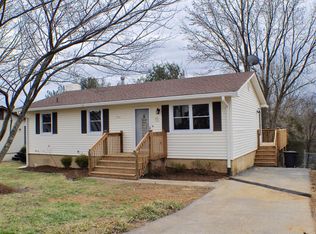 8316 Willow Ridge Rd, Roanoke, VA 24019