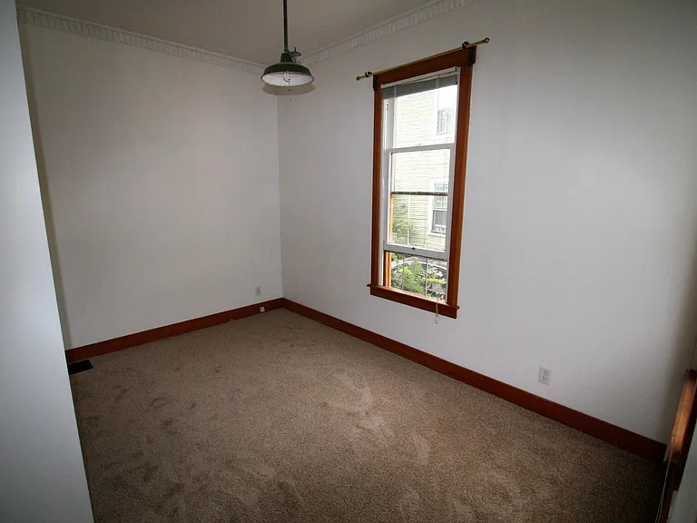 2140 NE 13th Ave — Photo 12