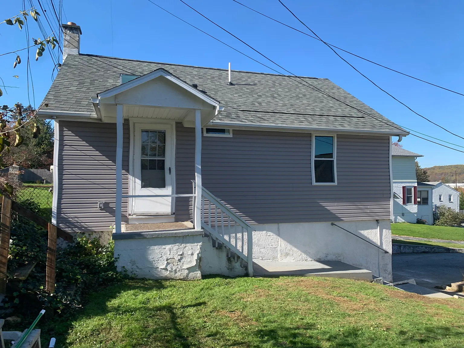 2 bed, 650 sqft, $1,800 — Photo 2