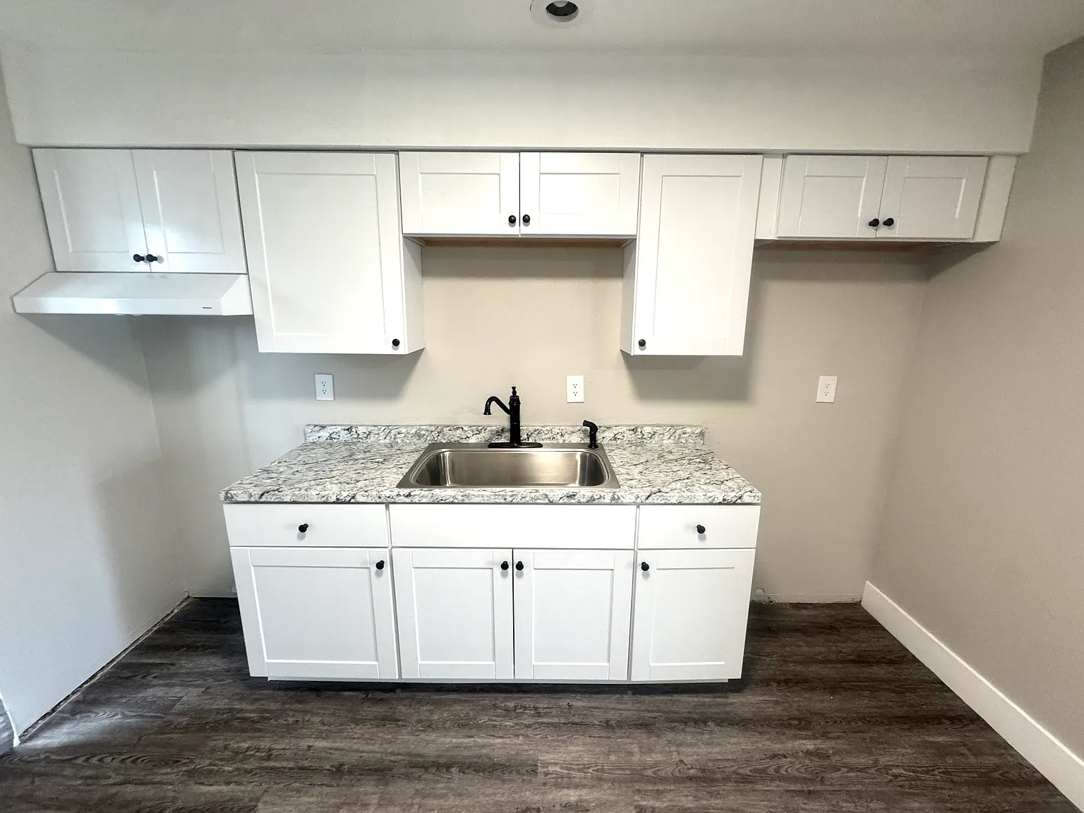 2 bed, 818 sqft, $1,495 — Photo 3