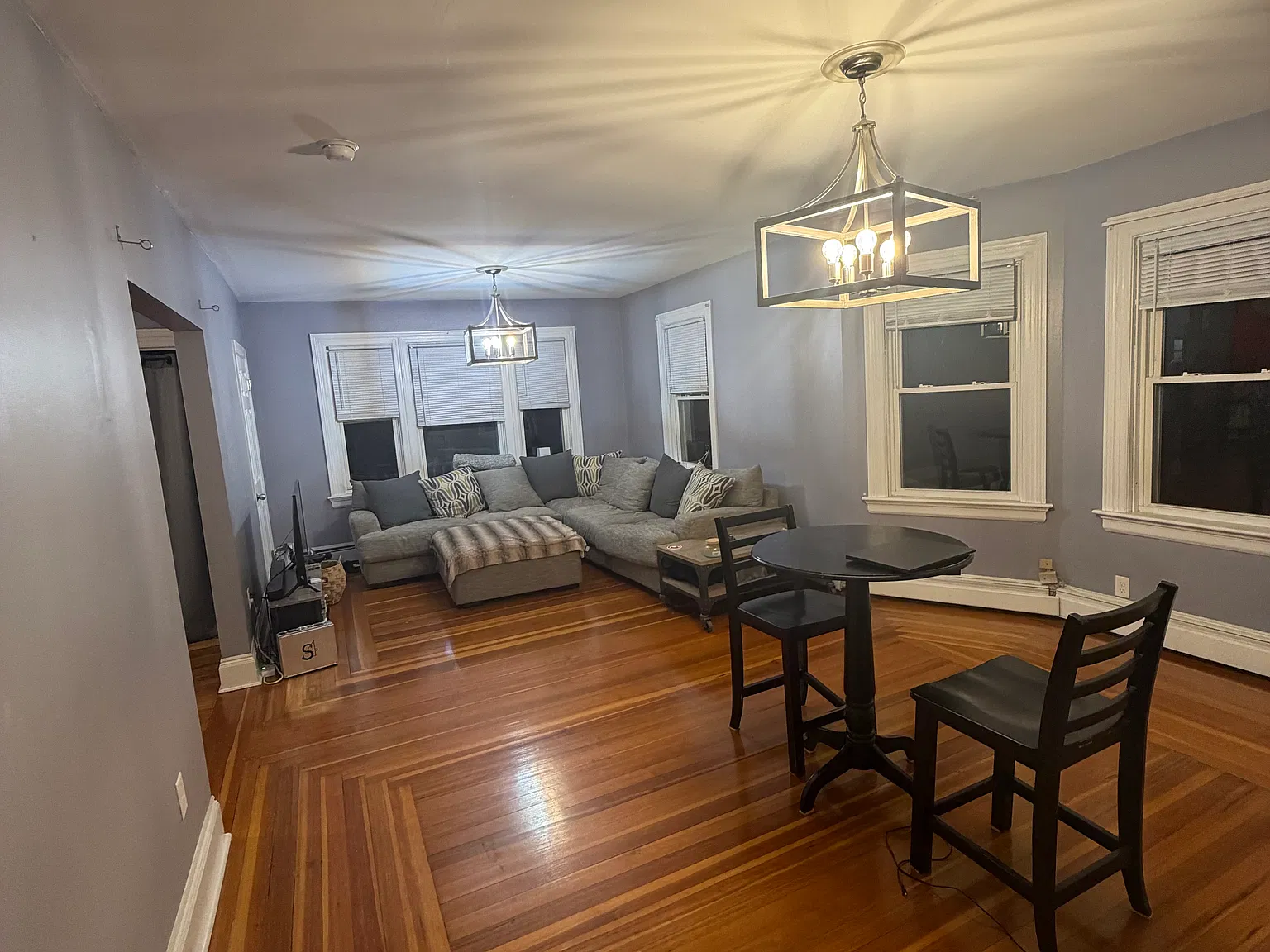 4 bed, 1800 sqft, $3,150 — Photo 4