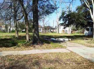 2196 Liberty St, Beaumont, TX 77701