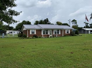 2047 Legion Rd, Sneads, FL 32460