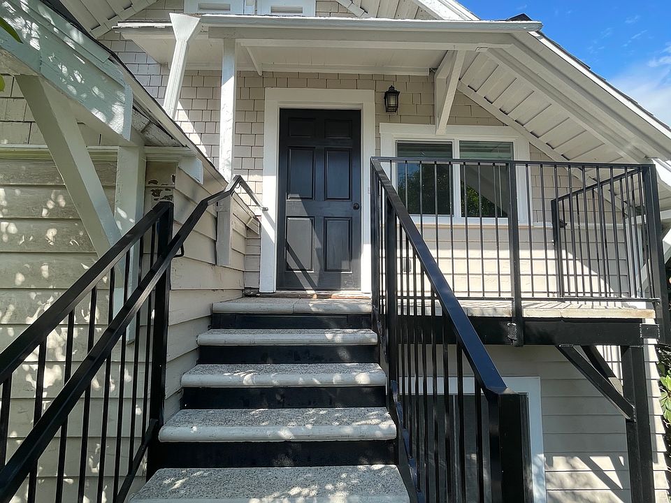 Front Door up Steps