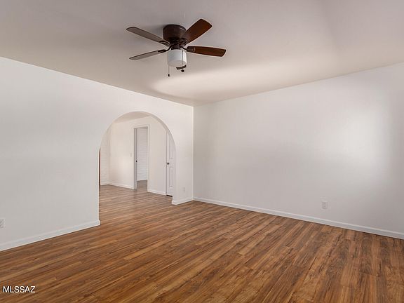 2nd image of 2701 W Dorado Cir