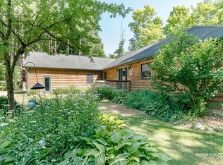65733 16th Ave, South Haven, MI 49090