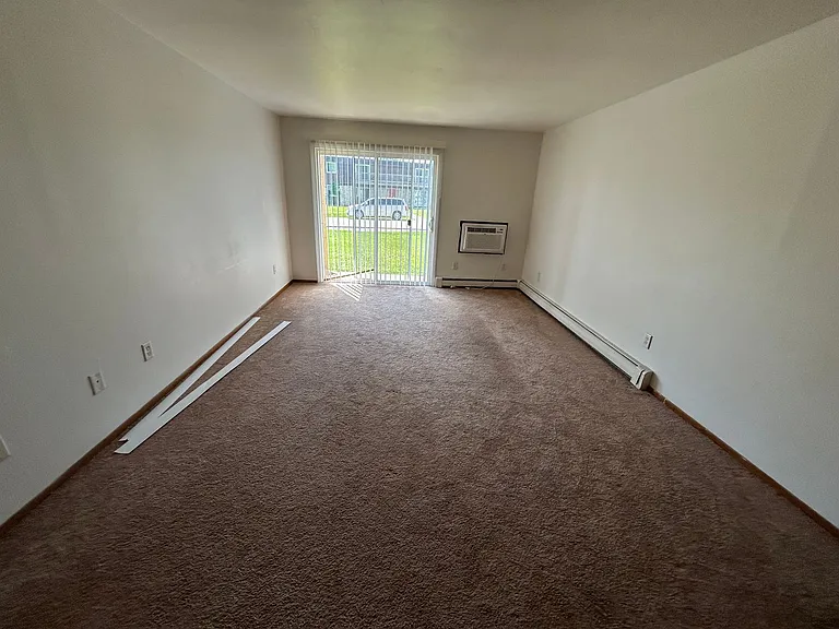 2320 Woodrow Ct — Photo 41