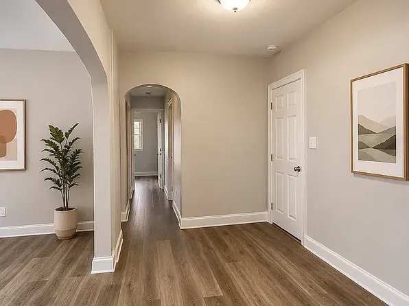 26 Van Velsor Pl #3E, Newark, NJ 07112